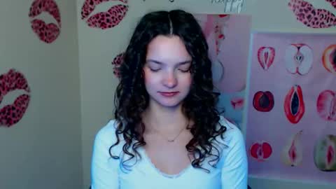 Susie online show from February 11, 1:23 pm