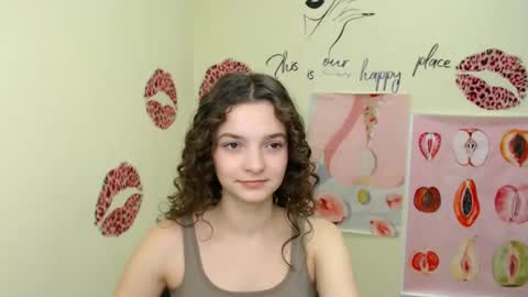 Susie online show from December 14, 1:16 pm