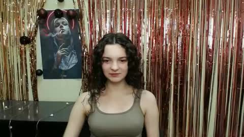 Susie online show from January 3, 1:03 pm