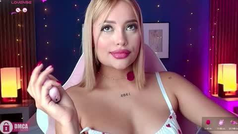 Snapshot of _meliblue chatting on September 17, 9:02 pm Meli online show from September 17, 9:02 pm