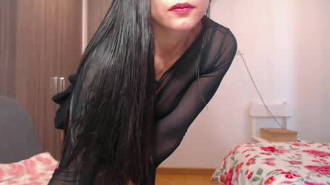Snapshot of _mia_angel17 chatting on January 15, 7:55 pm MIA online show from January 15, 7:55 pm