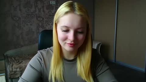 Melanie online show from March 30, 10:59 am