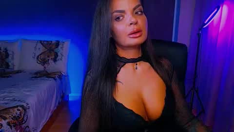 Milani online show from November 4, 6:46 pm