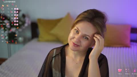 _million_dollarsmile online show from October 17, 9:34 am