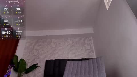 Mishell online show from November 13, 9:14 pm