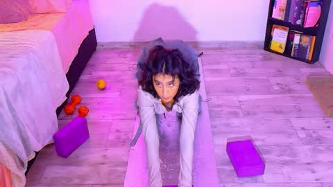 Snapshot of _miss_karoline chatting on October 23, 9:54 pm karoline uwu online show from October 23, 9:54 pm