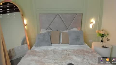 kimberley cruz online show from November 4, 11:59 am