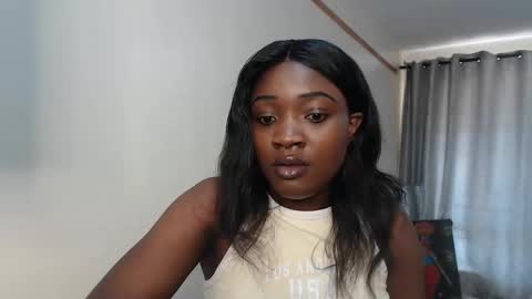 Snapshot of _miss_lofty chatting on February 13, 10:44 am Lofty online show from February 13, 10:44 am