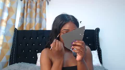 Snapshot of _miss_lofty chatting on December 23, 6:11 am Lofty online show from December 23, 6:11 am