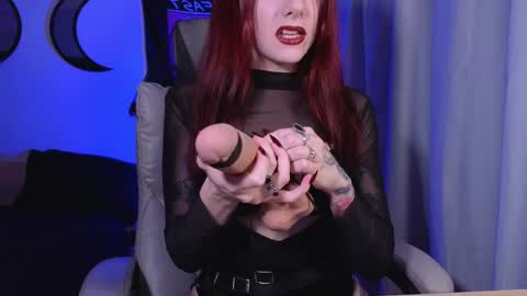 Miss Eva. if anyone in NYK to fuck here is sissy sn -  online show from December 11, 9:55 pm