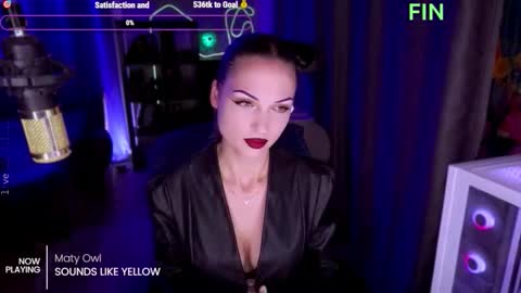 Snapshot of _mistress__ chatting on October 17, 4:21 pm Mistress Milana online show from October 17, 4:21 pm