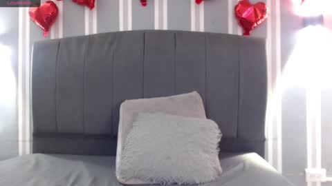 Molly online show from February 17, 3:55 pm