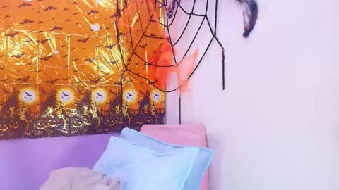 Snapshot of _mystic_luna chatting on October 10, 2:00 pm Luna online show from October 10, 2:00 pm