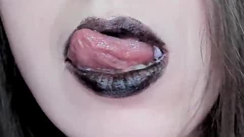 _naamah online show from September 18, 7:01 pm