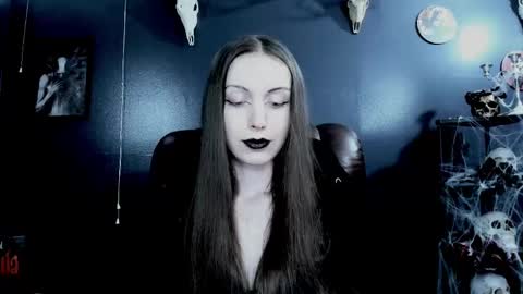 _naamah online show from October 9, 7:18 pm