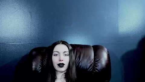 _naamah online show from October 16, 7:05 pm