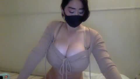 naty19 online show from March 12, 1:47 am
