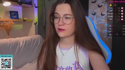 Mia with a big heart  online show from November 15, 2:12 am