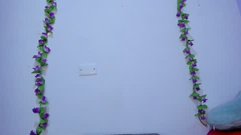 juliana online show from January 23, 9:29 am