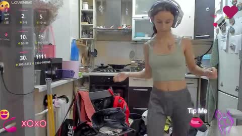 Nika online show from October 5, 3:28 pm