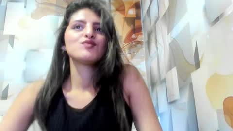 NINA online show from December 5, 1:01 pm