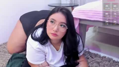   online show from October 7, 12:31 pm