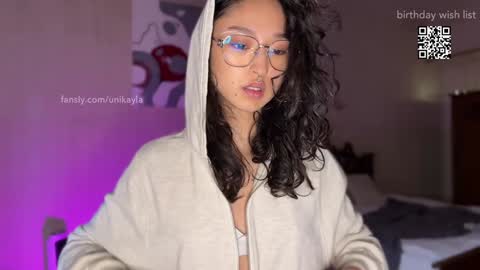 Snapshot of _octopussy_ chatting on January 23, 12:19 pm Mikayla online show from January 23, 12:19 pm