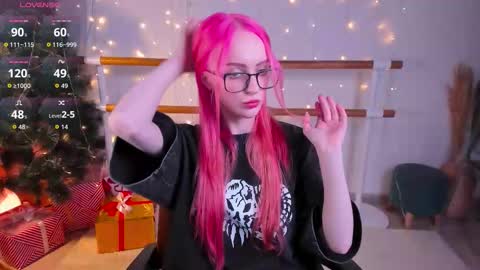 Maisie online show from January 14, 10:59 pm