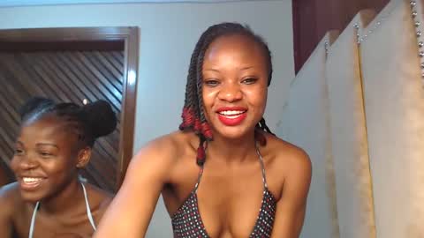 pixie online show from March 12, 3:29 pm