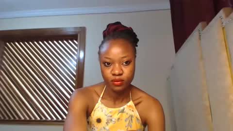 pixie online show from February 12, 5:47 am