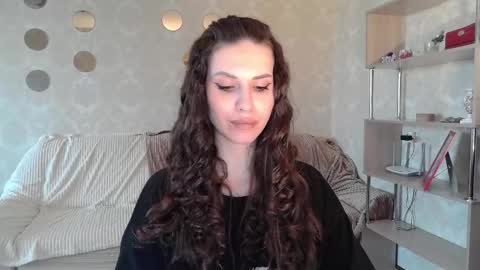 Snapshot of _pretty_fox_ chatting on October 28, 8:20 am _pretty_fox_ online show from October 28, 8:20 am