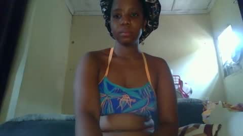 queen online show from January 20, 9:46 am