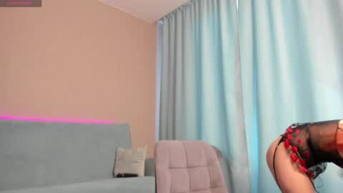 U can call me Alice online show from April 24, 6:27 am