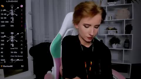 Rein online show from November 25, 7:47 pm