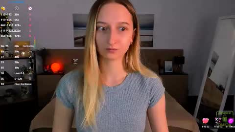 Snapshot of _ri_na_ chatting on September 29, 5:23 am I am Rina online show from September 29, 5:23 am