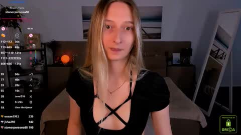 Snapshot of _ri_na_ chatting on September 19, 6:34 am I am Rina online show from September 19, 6:34 am