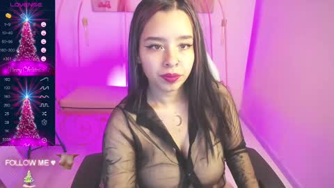 Snapshot of _salome_lewis chatting on December 19, 12:56 pm Salome online show from December 19, 12:56 pm