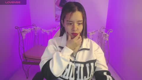 Snapshot of _salome_lewis chatting on January 23, 11:58 am Salome online show from January 23, 11:58 am