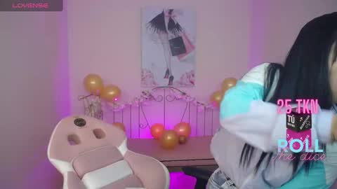 Snapshot of _salome_lewis chatting on March 7, 11:51 am Salome online show from March 7, 11:51 am