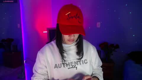 Snapshot of _santalove_ chatting on September 25, 7:23 pm  SantaLove  online show from September 25, 7:23 pm