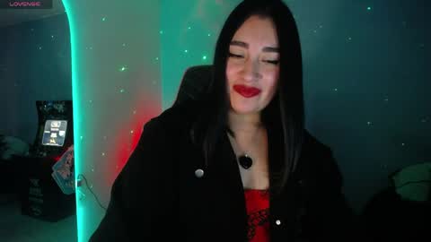  SantaLove  online show from April 17, 8:22 pm