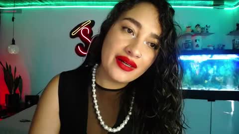  SantaLove  online show from January 11, 7:27 pm