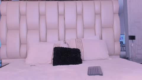 Snapshot of _saragarcia_ chatting on September 20, 12:25 pm Sara online show from September 20, 12:25 pm