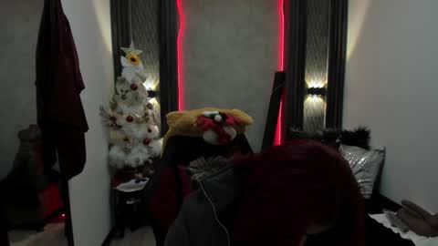 Selene online show from January 10, 1:52 pm