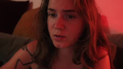 Snapshot of _sensualia_ chatting on January 18, 9:24 am Lia online show from January 18, 9:24 am