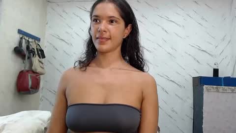 Snapshot of _sexy_brazilian chatting on December 31, 5:40 pm Danniela online show from December 31, 5:40 pm