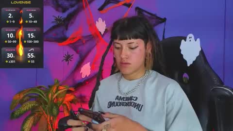 Snapshot of _sharlotte777 chatting on October 29, 3:04 pm _sharlotte777 online show from October 29, 3:04 pm