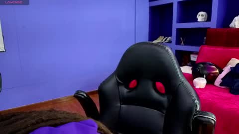 Snapshot of _sharlotte777 chatting on October 8, 2:32 pm _sharlotte777 online show from October 8, 2:32 pm