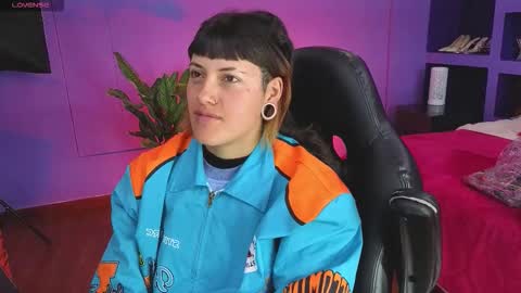 Snapshot of _sharlotte777 chatting on October 20, 3:37 pm _sharlotte777 online show from October 20, 3:37 pm