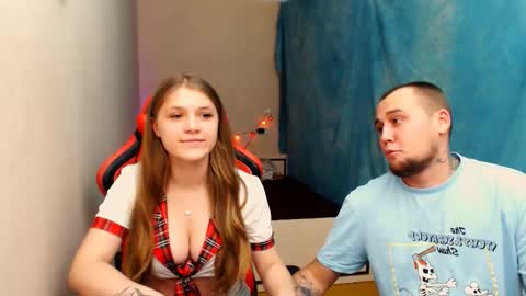 Mari online show from October 12, 7:05 pm